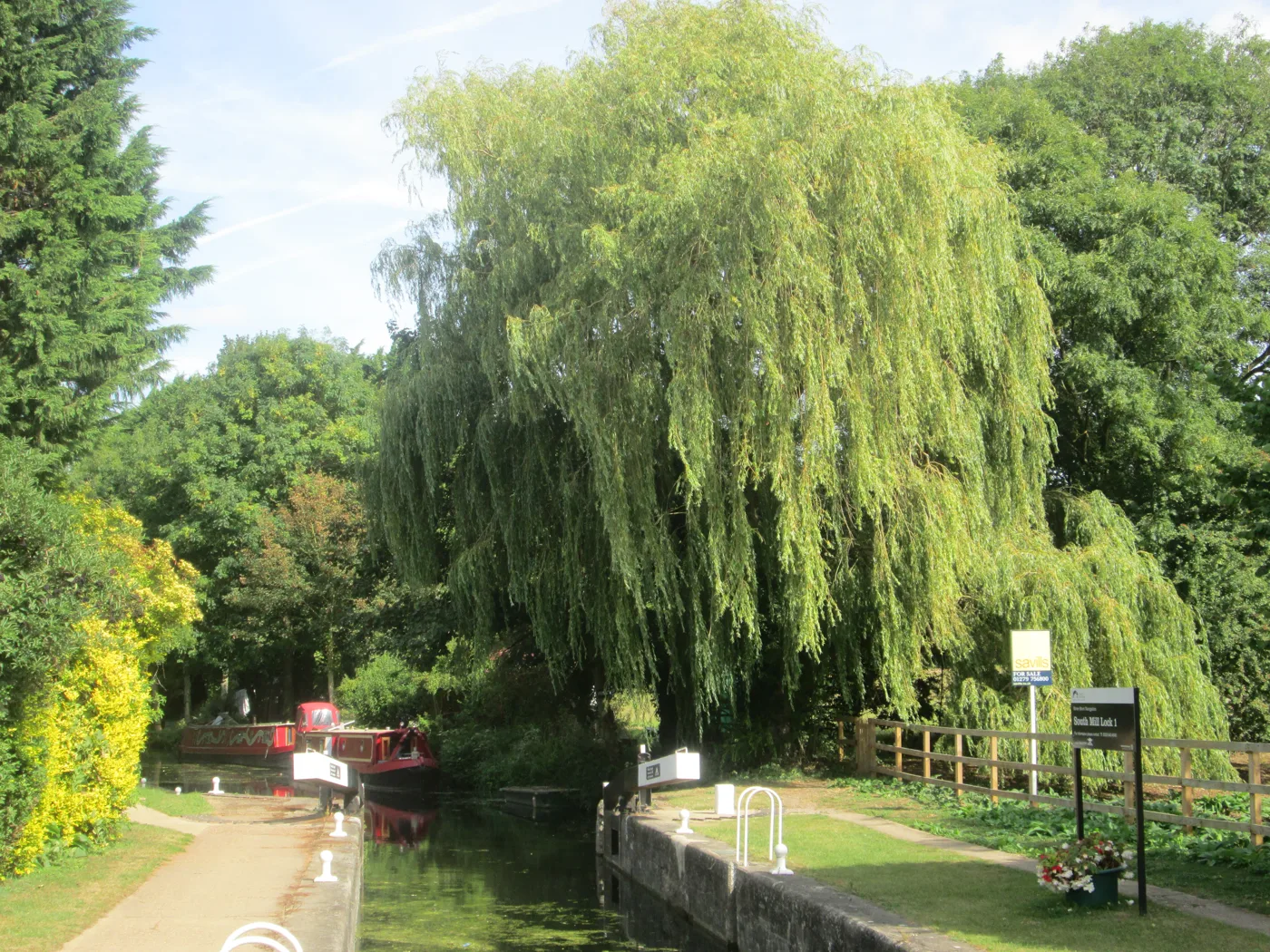 South Mill Lock, lock number 1 on the Stort Navigation in Bishop's Stortford. The photograph does not show any spill